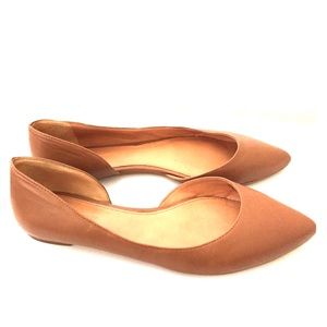 Pointed-Toe Flats